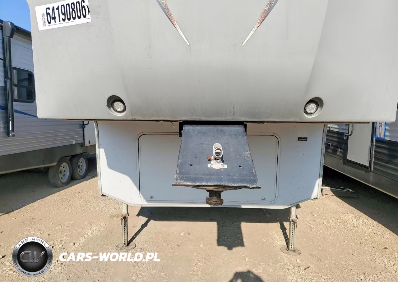 2013 Cedar Creek Silverback Camper VIN:4X4FCRE21DS209011 - 7
