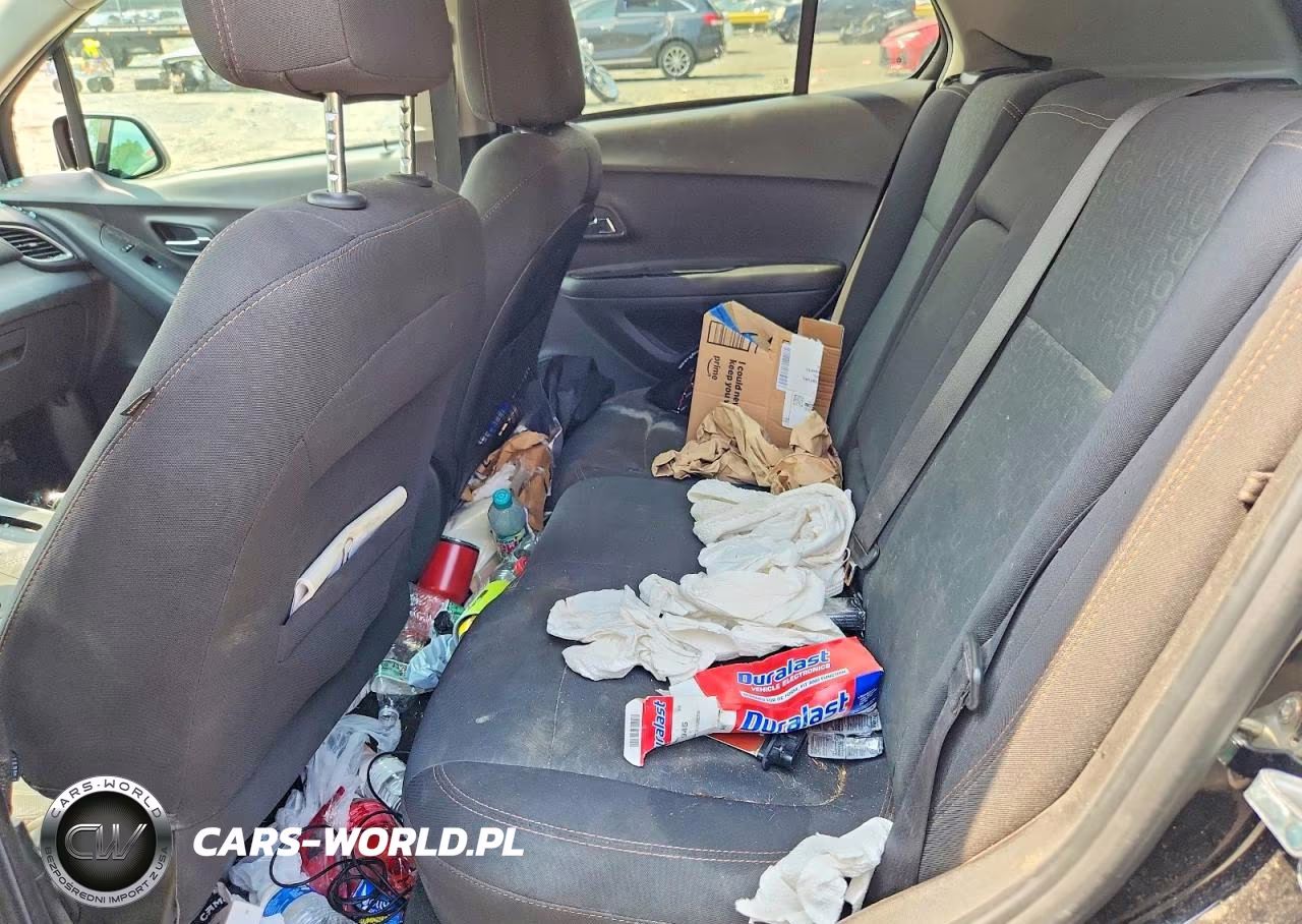 2020 Chevrolet Trax Ls VIN:3GNCJKSB8LL171873 - 11