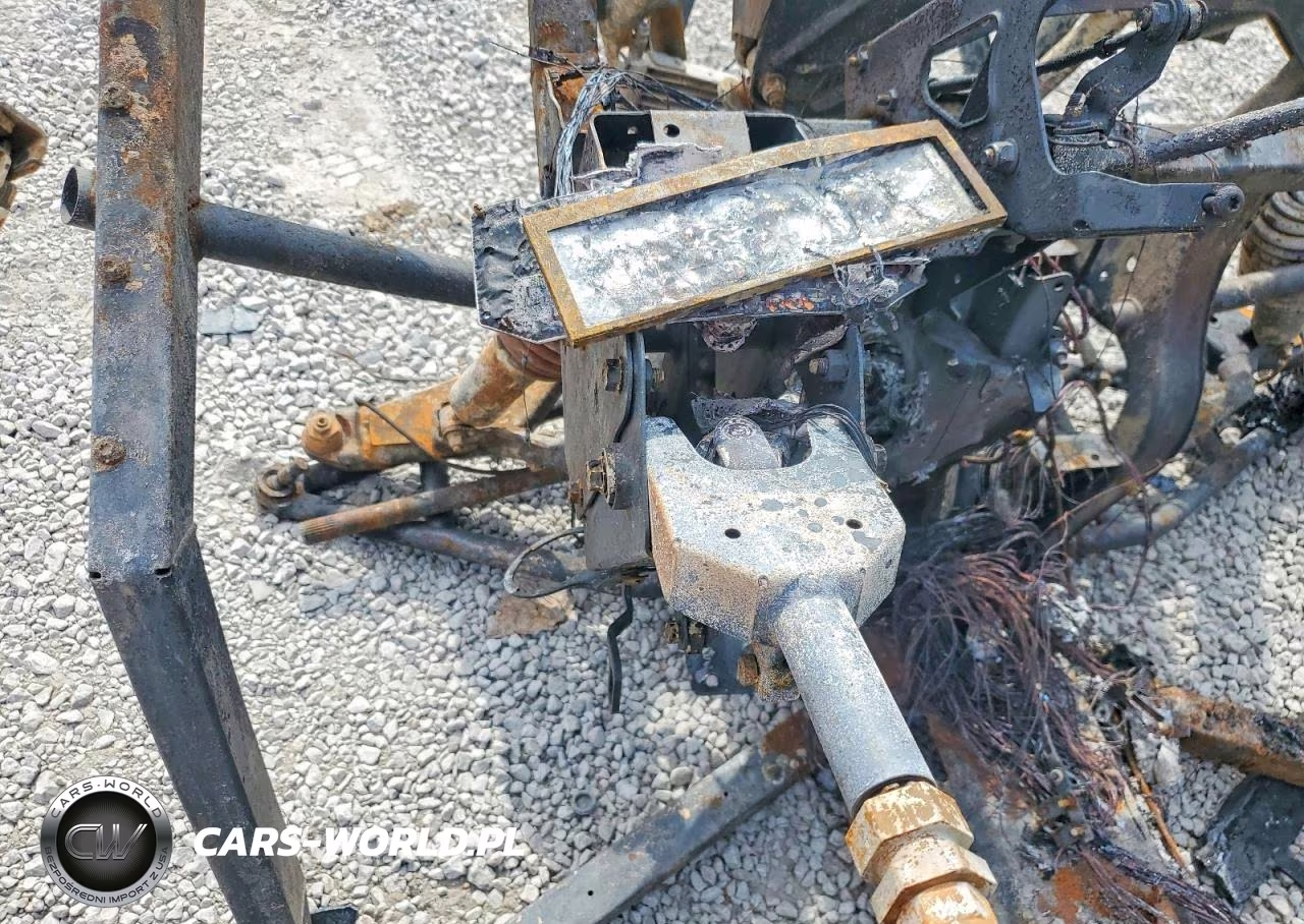 2025 Can-Am Defender Utility Vehicle VIN:3JBUUAX47SK020264 - 8