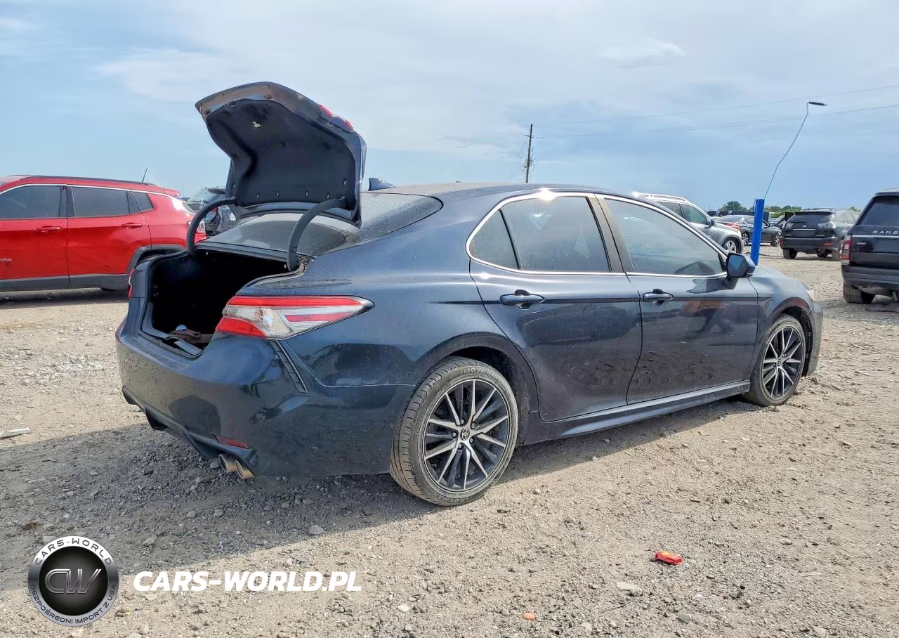 2019 Toyota Camry Se VIN:4T1B11HK4KU270339 - 3