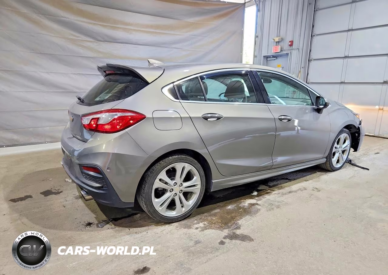 2017 Chevrolet Cruze Premier VIN:3G1BF6SM9HS536730 - 3
