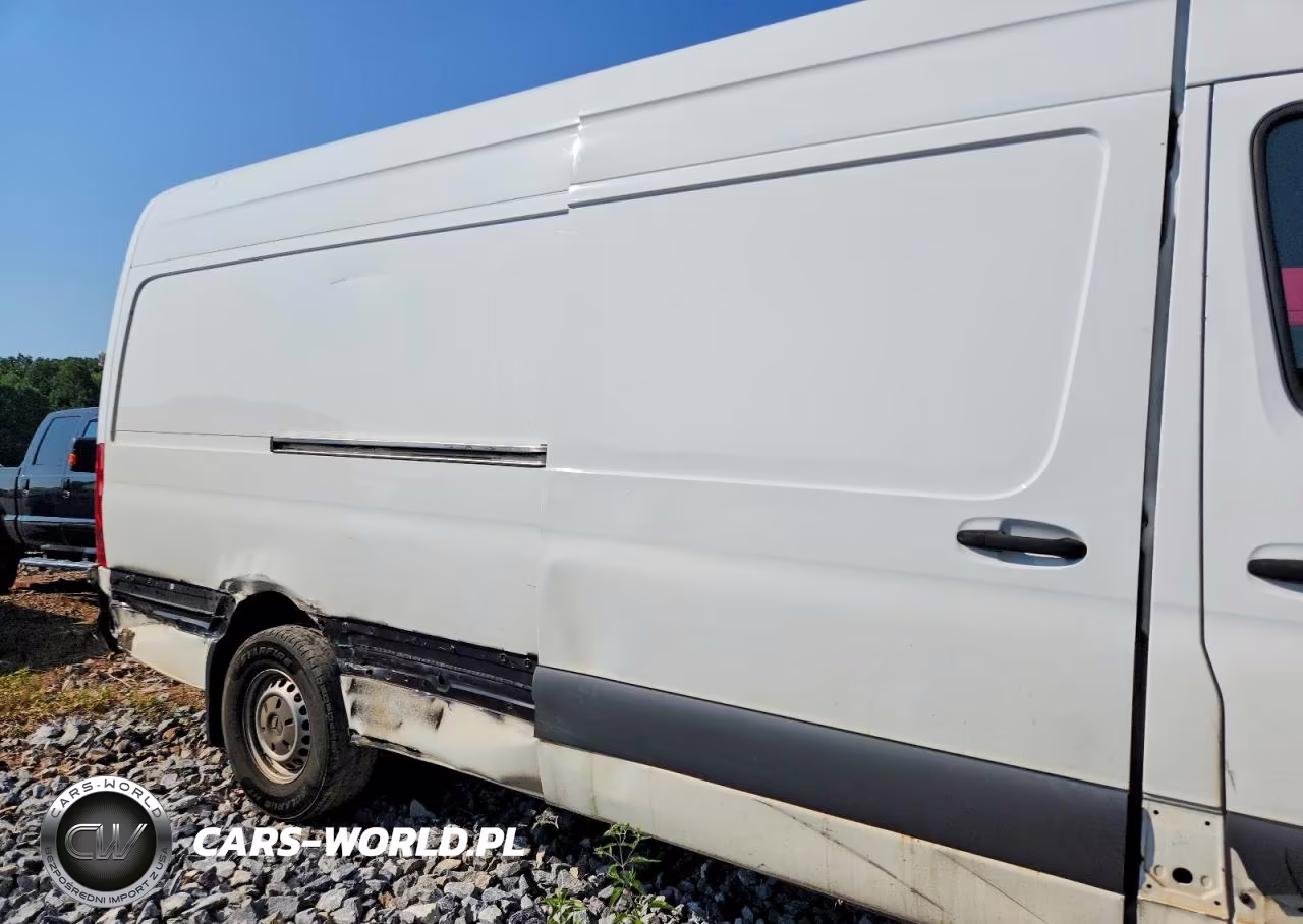 2020 Mercedes-Benz Sprinter 2500 Delivery Van VIN:W1W4ECHY8LT035231 - 11