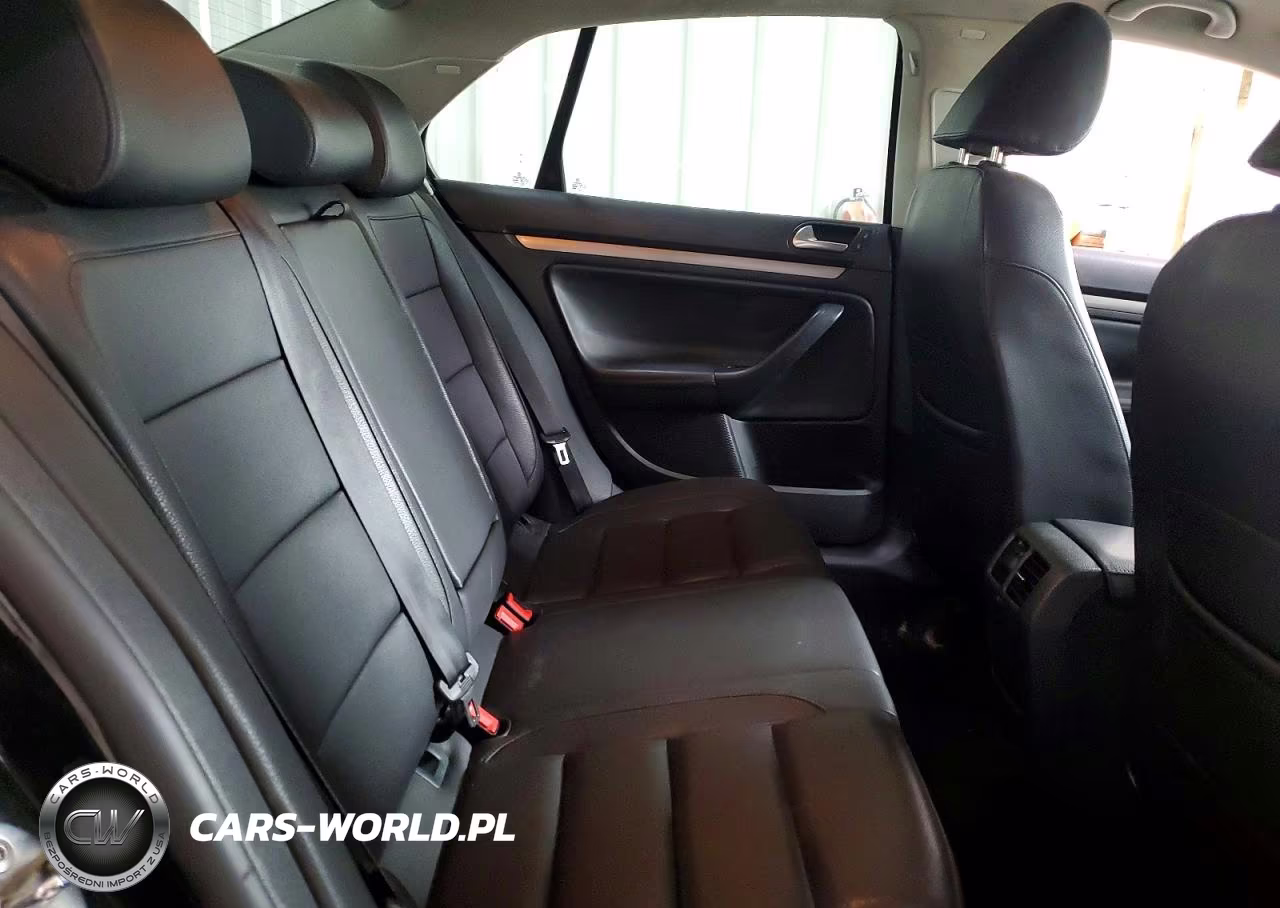 2010 Volkswagen Jetta Se VIN:3VWRZ7AJ4AM124006 - 10