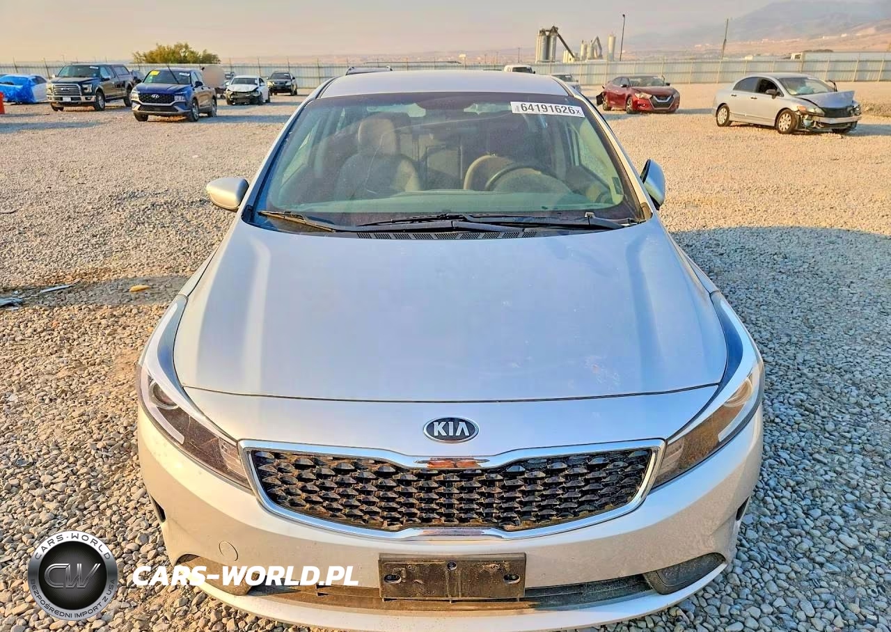 2017 Kia Forte Lx VIN:3KPFL4A76HE084199 - 5
