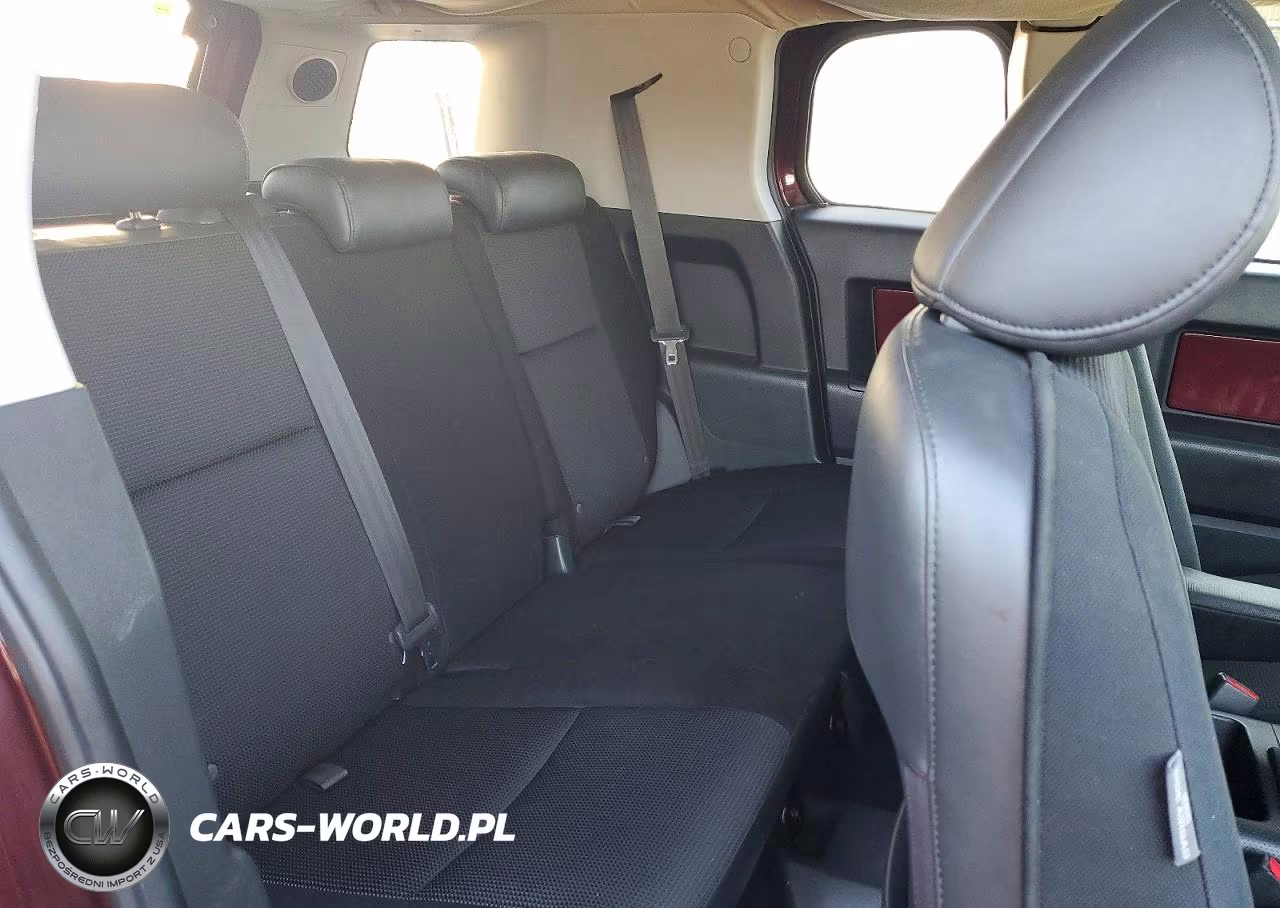 2007 Toyota Fj Cruiser Base VIN:JTEBU11F570061209 - 10