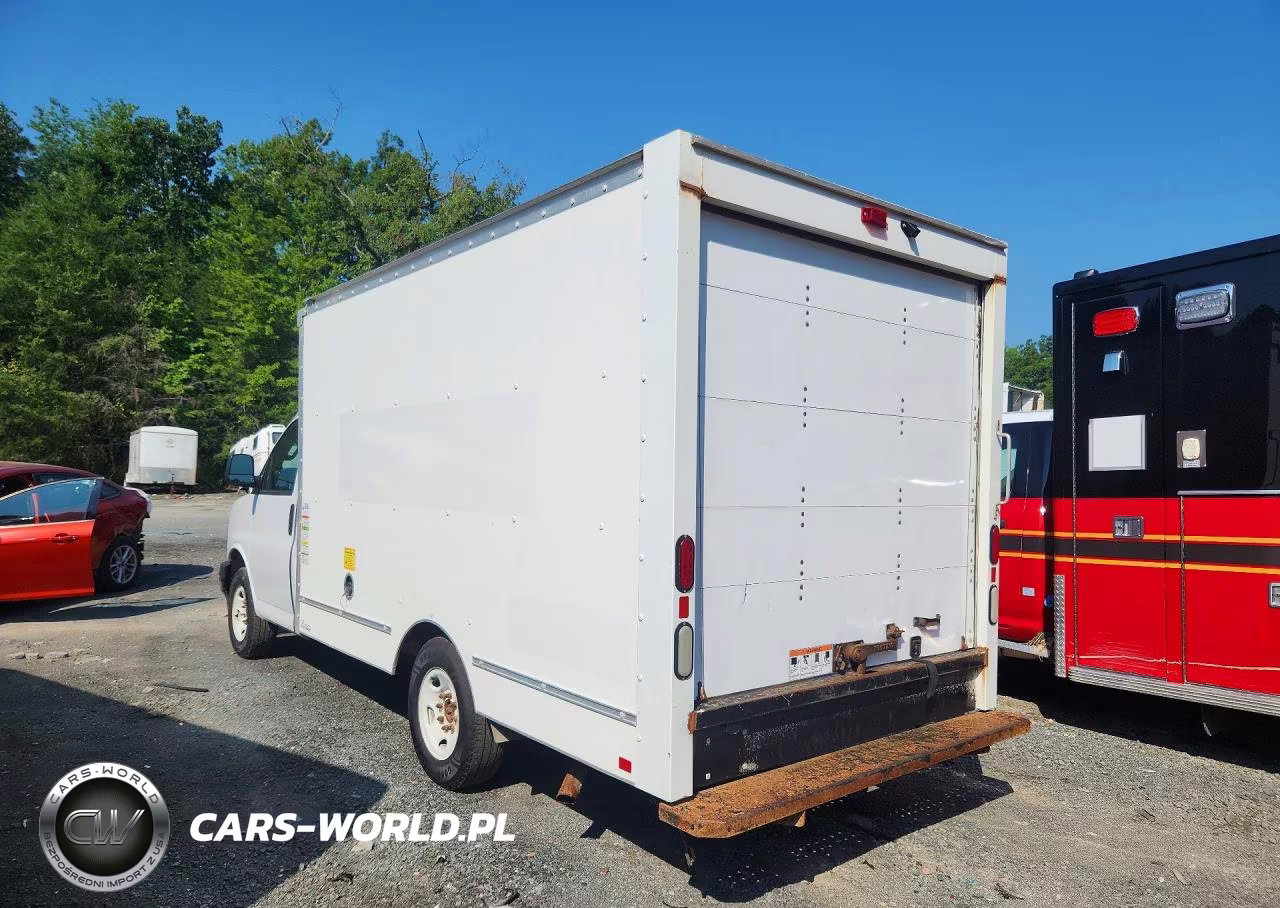 2019 GMC Savana Box Truck VIN:1GDY7RFP3K1332191 - 2