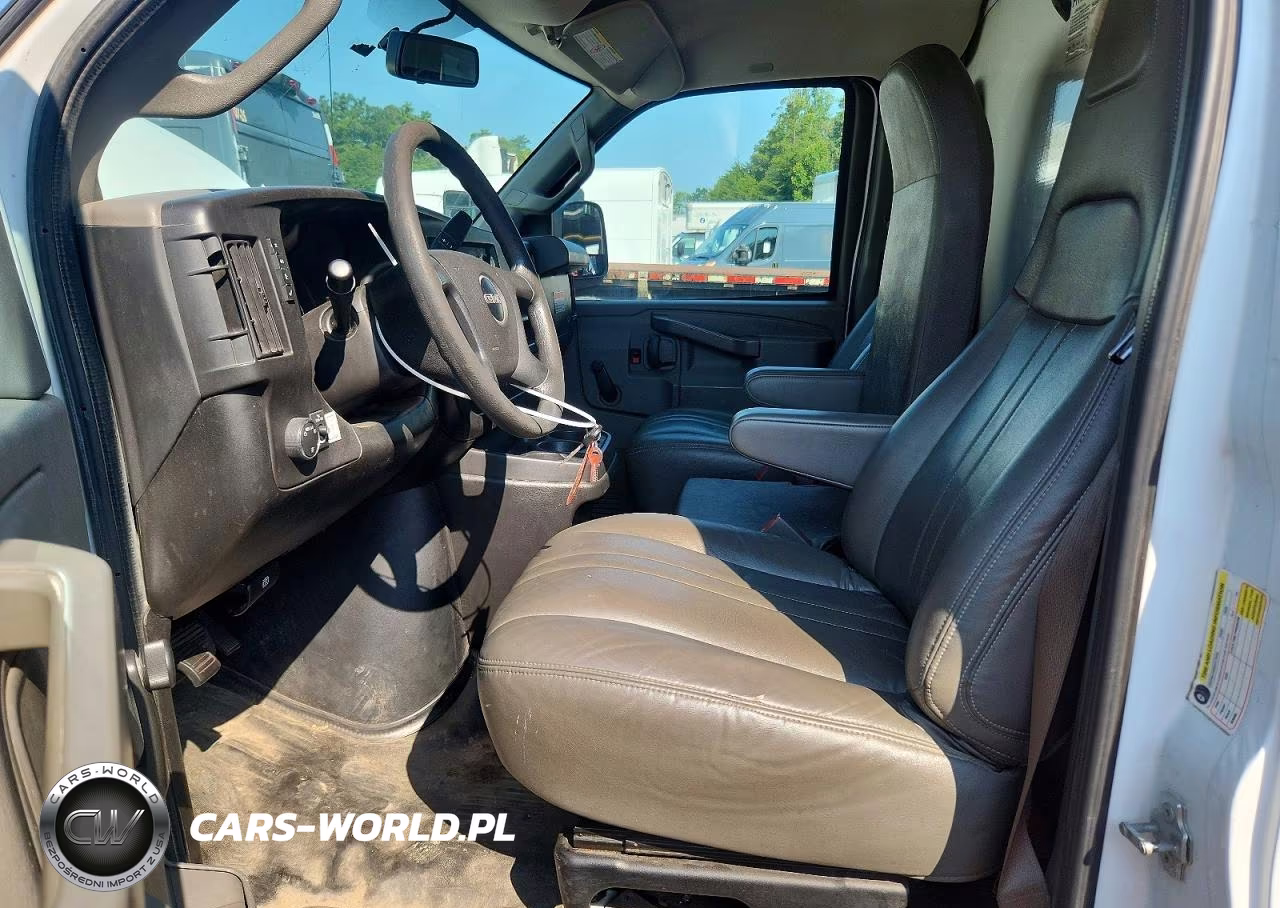 2019 GMC Savana Box Truck VIN:1GDY7RFP3K1332191 - 7