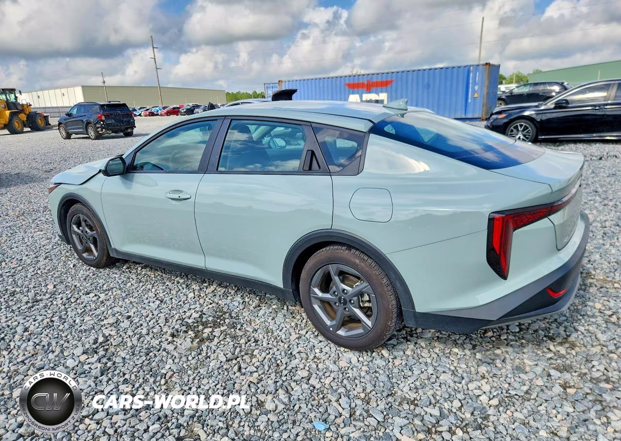 2025 Kia K4 Lxs VIN:3KPFT4DE6SE074984 - 2