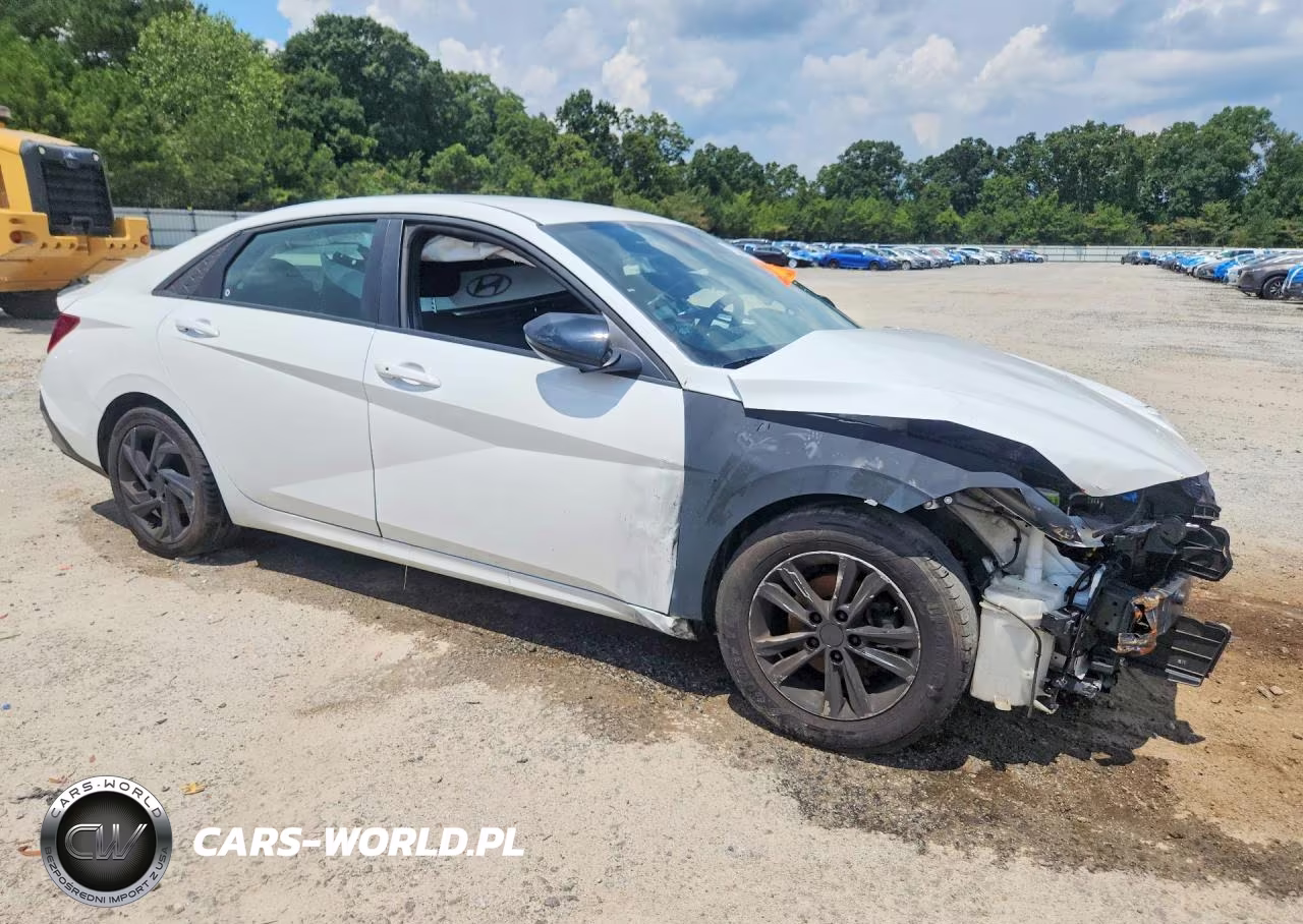 2025 Hyundai Elantra Sel Sport VIN:KMHLM4DG5SU049010 - 4