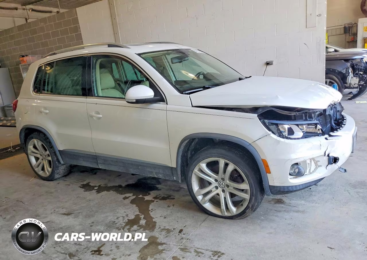 2013 Volkswagen Tiguan S VIN:WVGBV7AX2DW501582 - 4