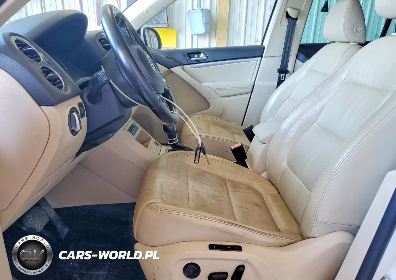 2013 Volkswagen Tiguan S VIN:WVGBV7AX2DW501582 - 7