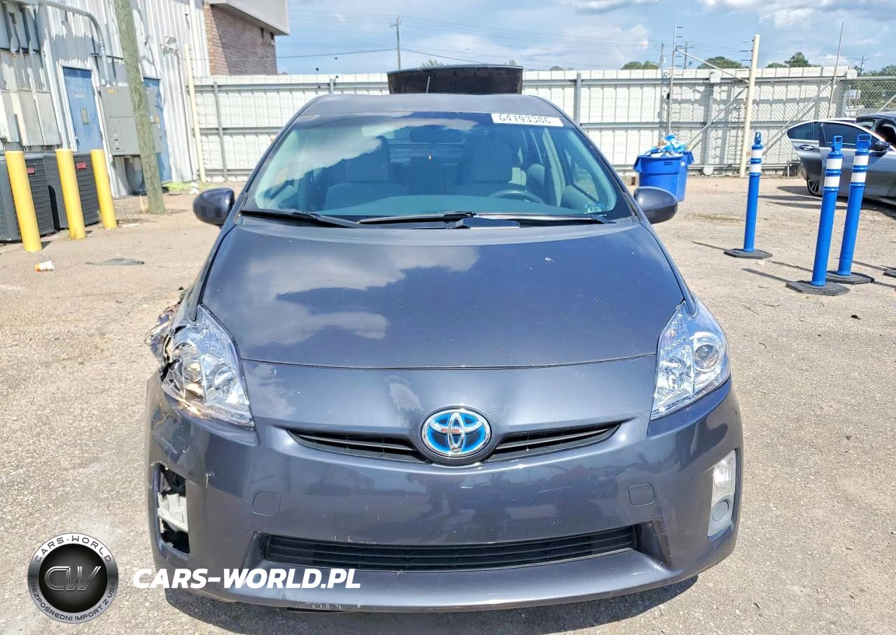 2011 Toyota Prius Two VIN:JTDKN3DU4B5353839 - 5