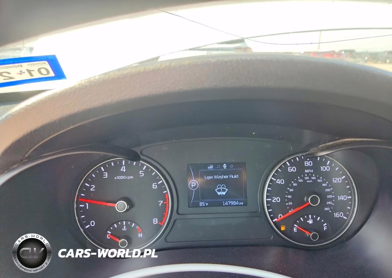 2018 Kia Optima Lx VIN:5XXGT4L33JG220462 - 9