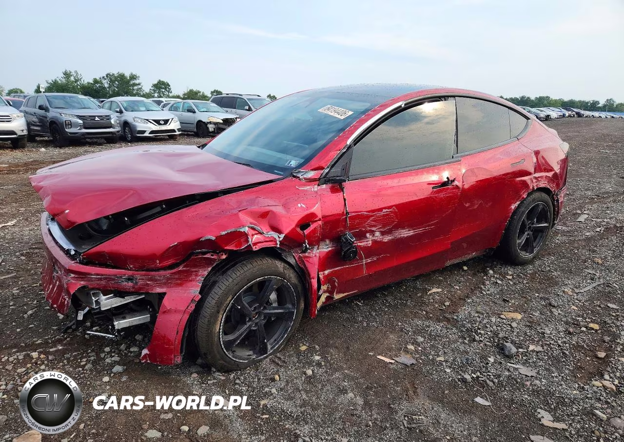 2026 Tesla Model Y VIN:7SAYGDEE9TA455848 - 1