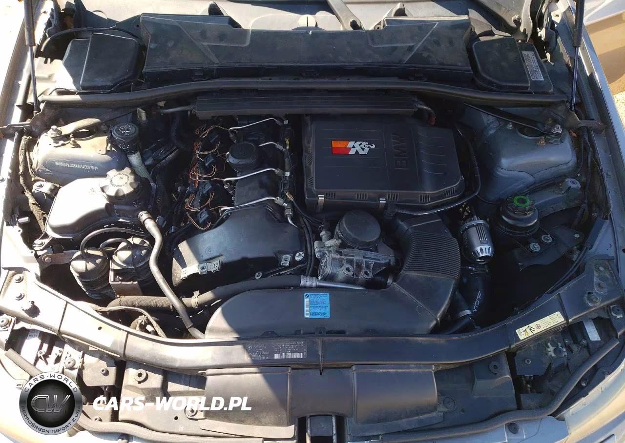 2010 BMW 335 Xi VIN:WBAPL3C54AA408878 - 11