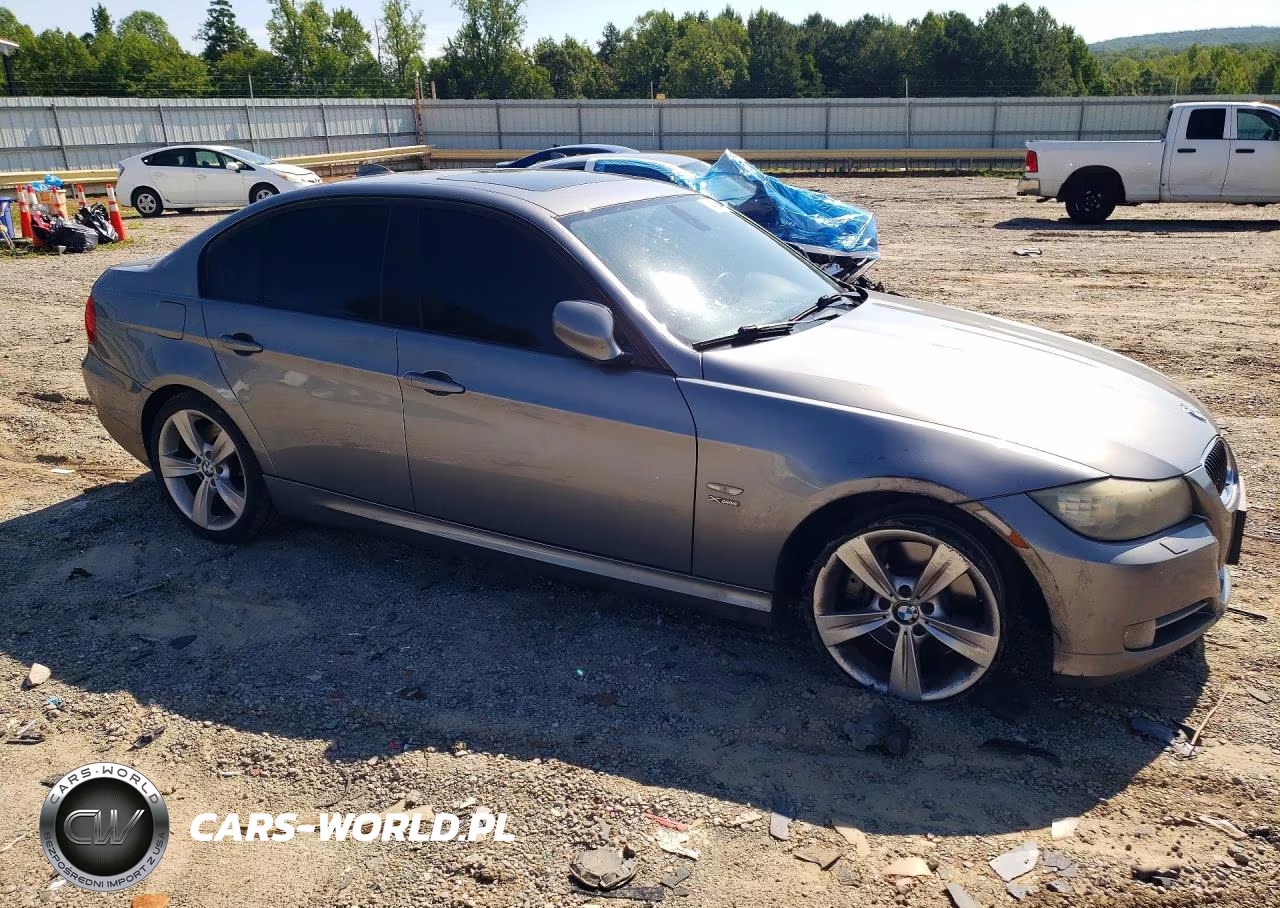 2010 BMW 335 Xi VIN:WBAPL3C54AA408878 - 4