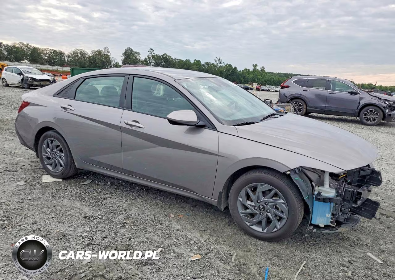 2024 Hyundai Elantra Sel VIN:KMHLM4DG1RU756924 - 4