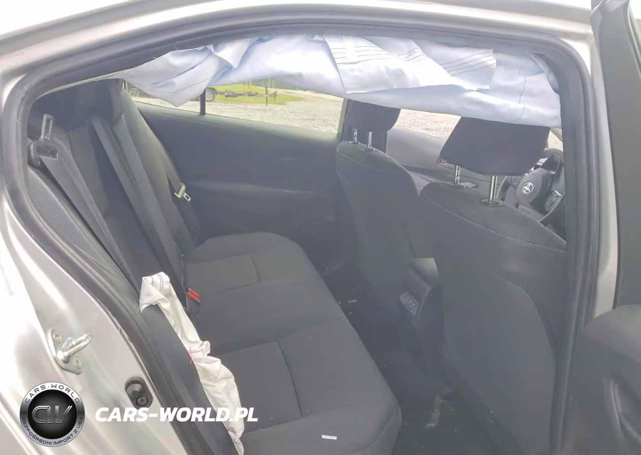 2025 Toyota Corolla Hybrid Le VIN:JTDBCMFE2S3093227 - 10