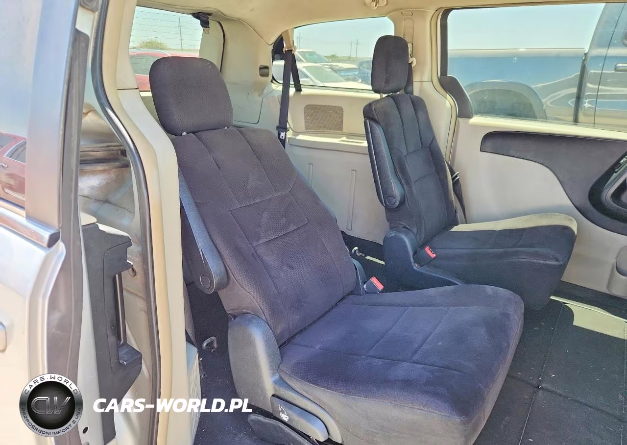 2011 Dodge Grand Caravan Crew VIN:2D4RN5DG4BR720670 - 11