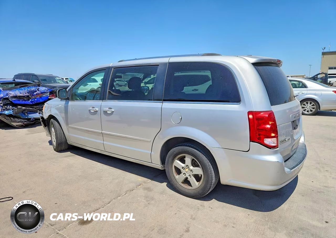 2011 Dodge Grand Caravan Crew VIN:2D4RN5DG4BR720670 - 2