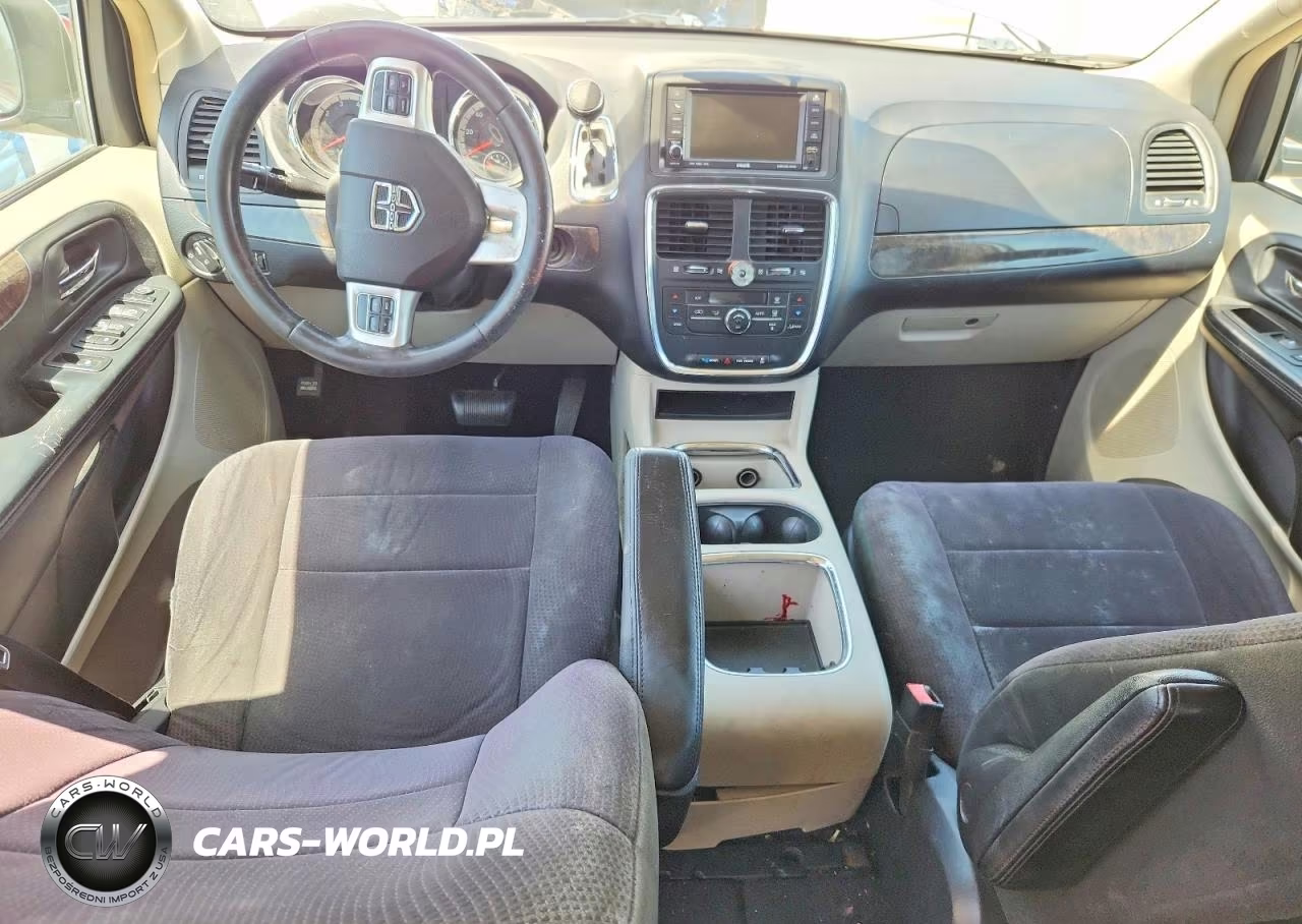2011 Dodge Grand Caravan Crew VIN:2D4RN5DG4BR720670 - 8