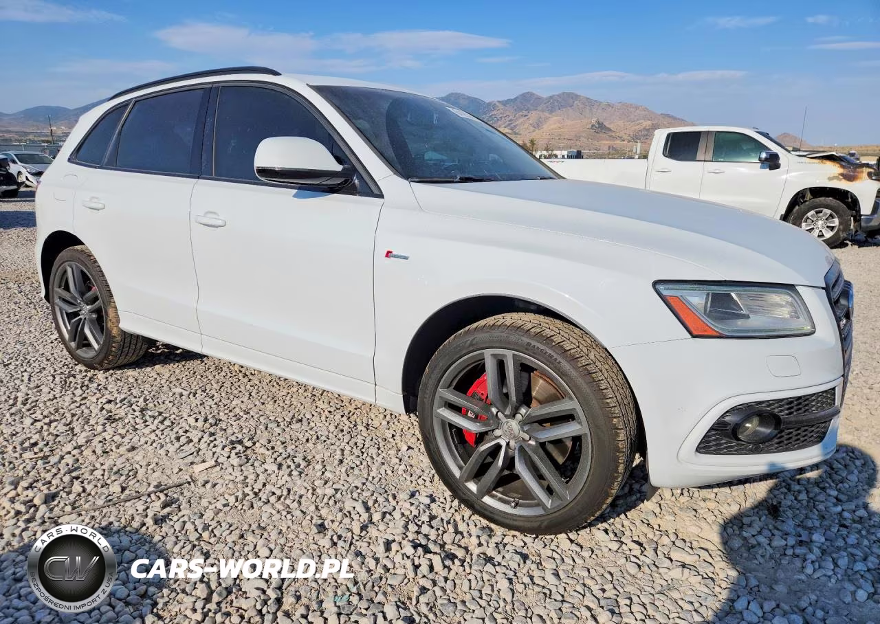 2016 Audi Sq5 Premium Plus VIN:WA1CCAFP1GA016933 - 4