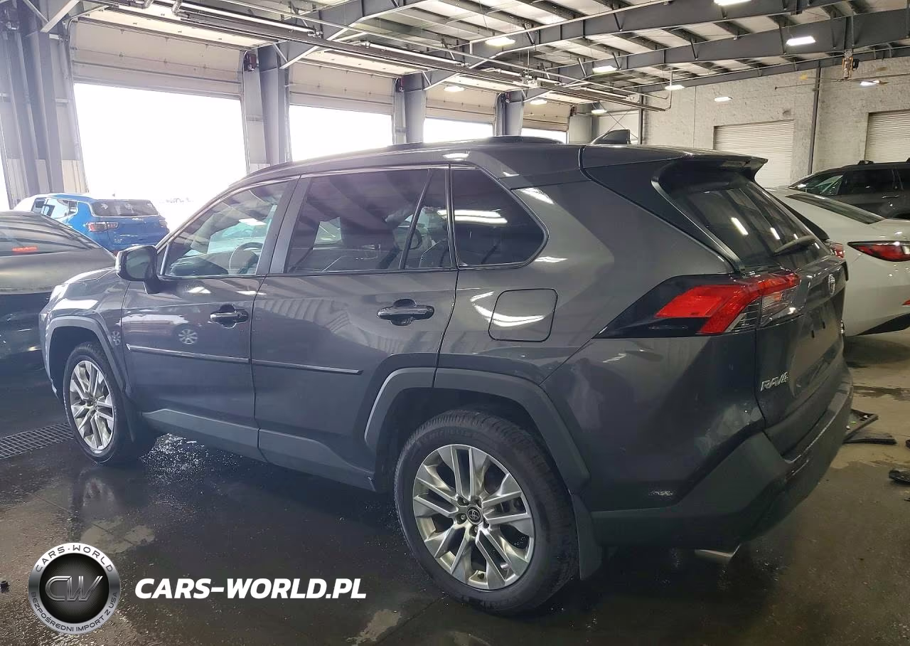 2024 Toyota Rav4 Xle Premium VIN:2T3A1RFV2RW433711 - 2