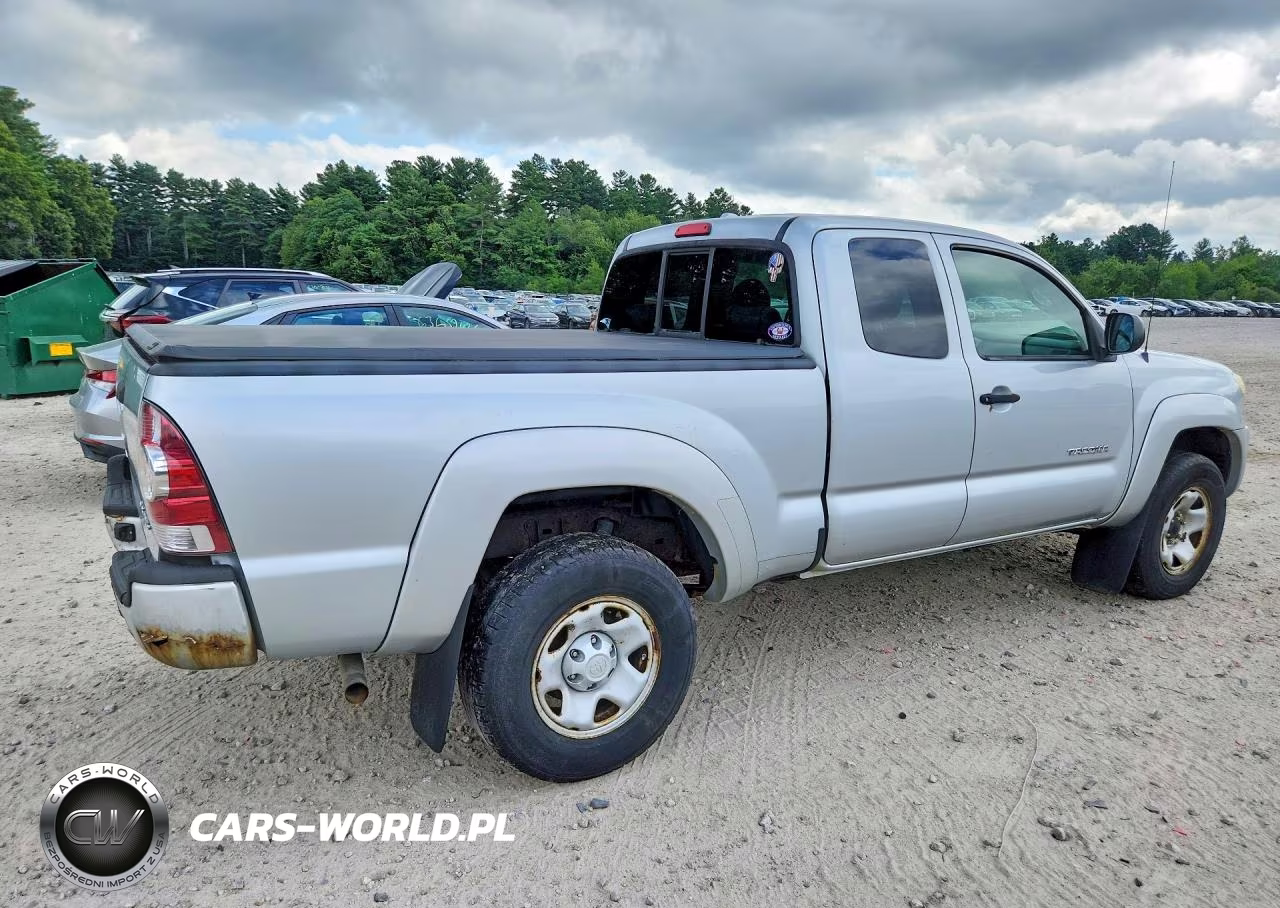 2008 Toyota Tacoma VIN:5TEUU42N09Z616476 - 3