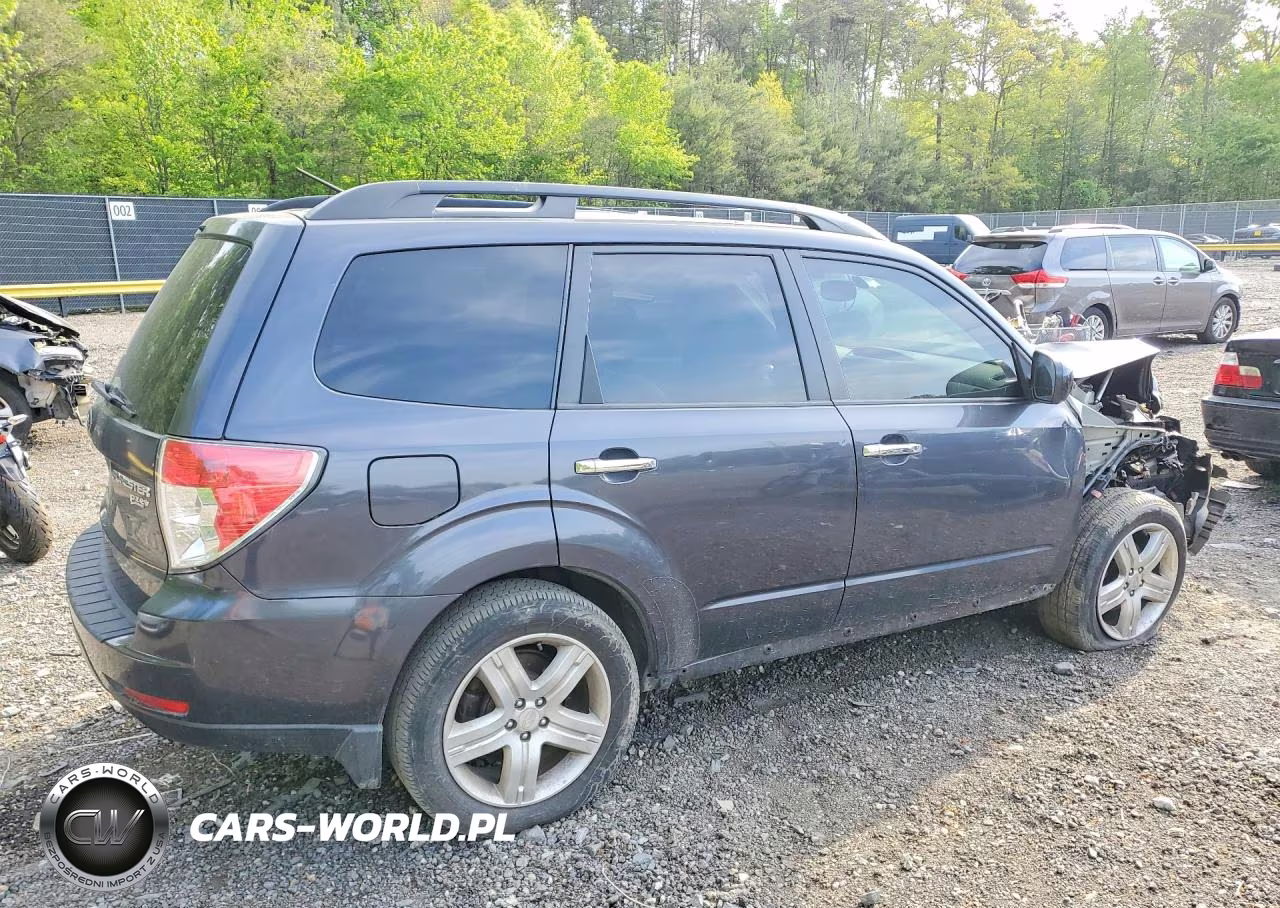 2010 Subaru Forester 2.5X Premium VIN:JF2SH6CC4AH901161 - 3