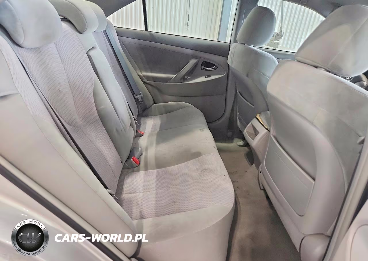 2010 Toyota Camry Le VIN:4T4BF3EK8AR064107 - 10
