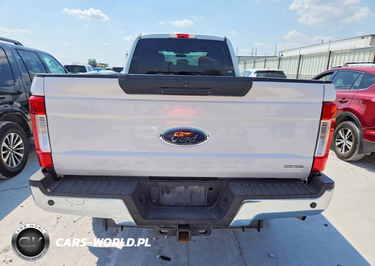 2017 Ford F250 Super Duty VIN:1FT7W2B6XHEE31938 - 6