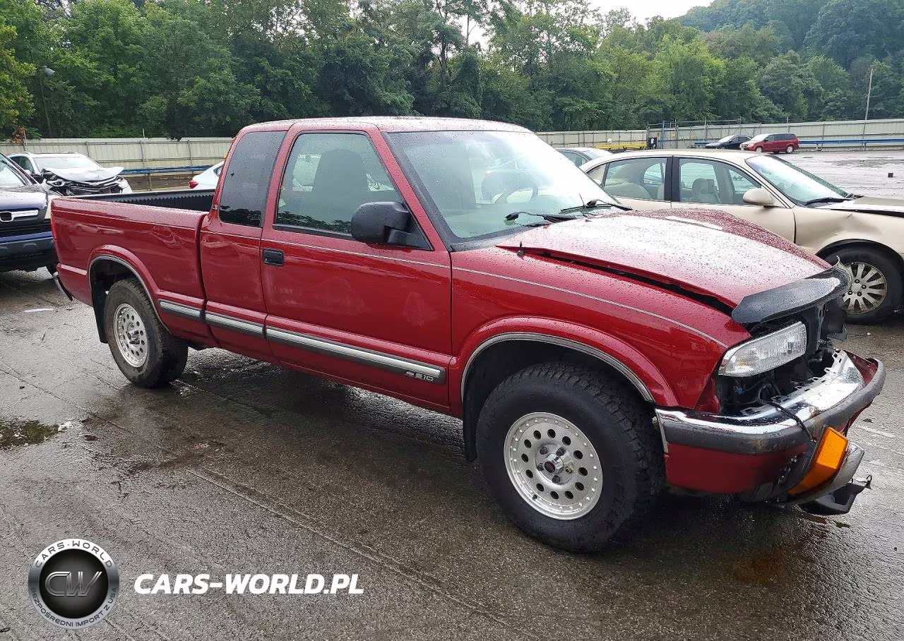 2000 Chevrolet S Truck S10 VIN:1GCDT19W4Y8310915 - 4