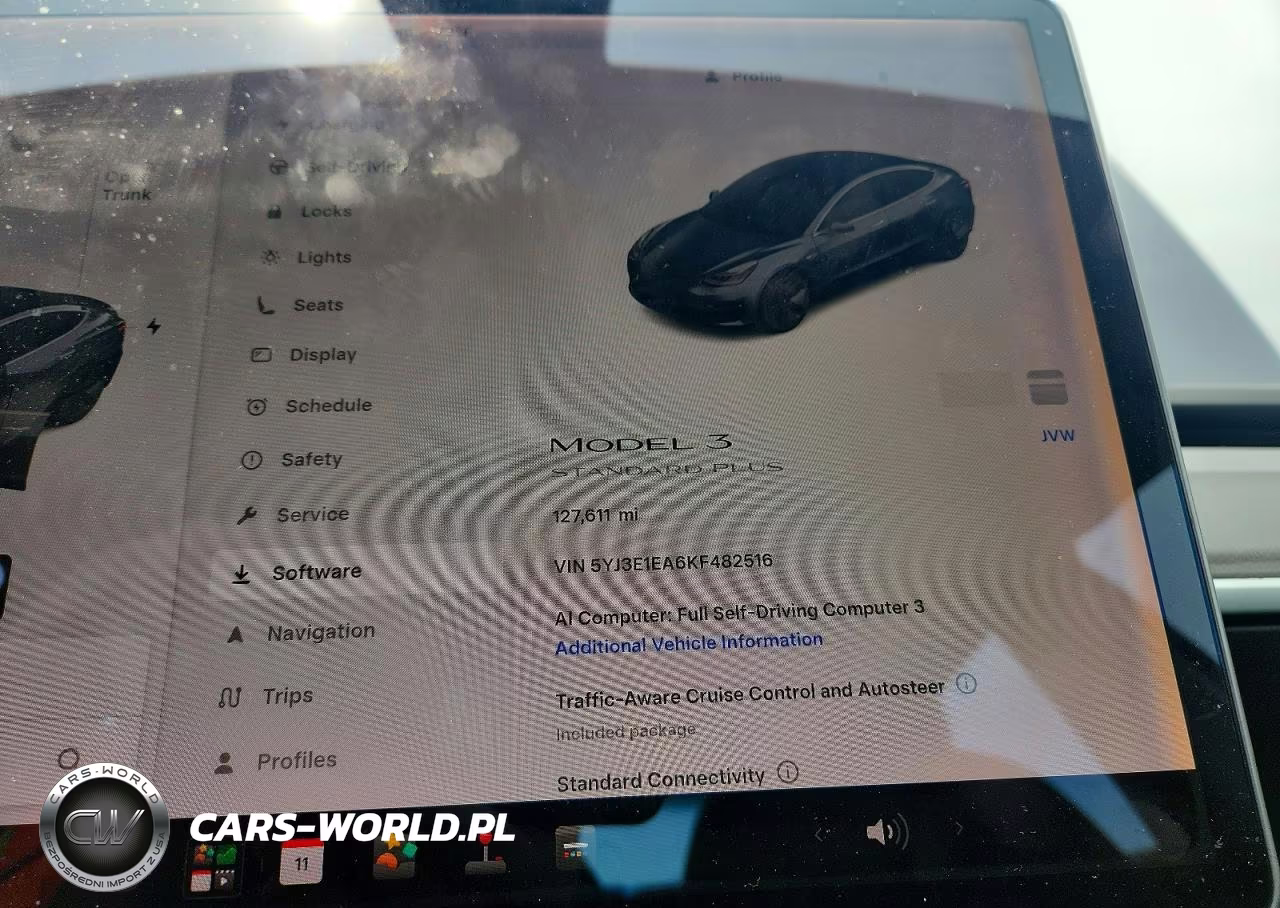 2019 Tesla Model 3 VIN:5YJ3E1EA6KF482516 - 9