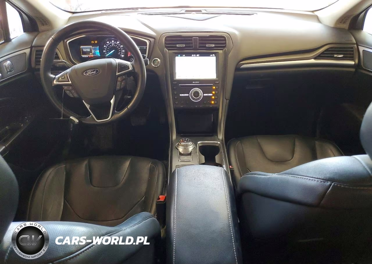 2019 Ford Fusion Titanium VIN:3FA6P0D99KR207624 - 8