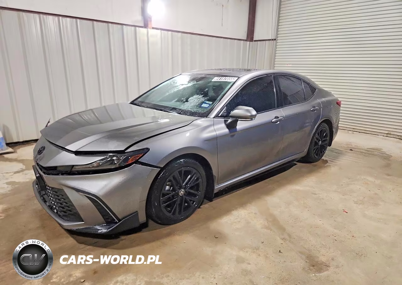 2025 Toyota Camry Se – zdjęcie 1 z 12