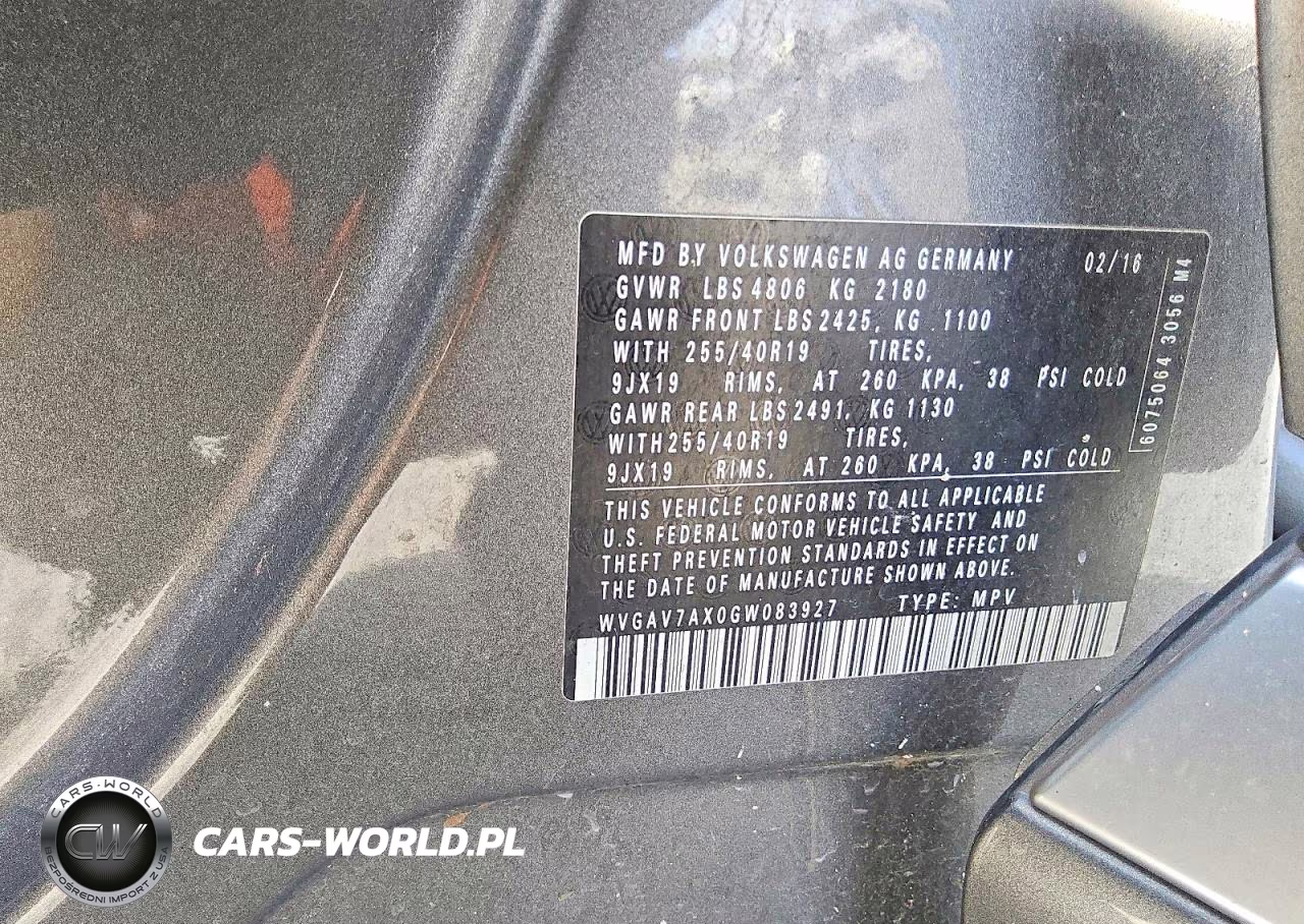 2016 Volkswagen Tiguan S VIN:WVGAV7AX0GW083927 - 13