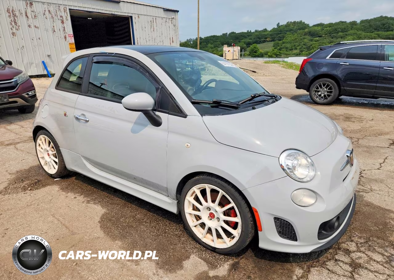 2016 Fiat 500 Abarth VIN:3C3CFFFH3GT184461 - 4