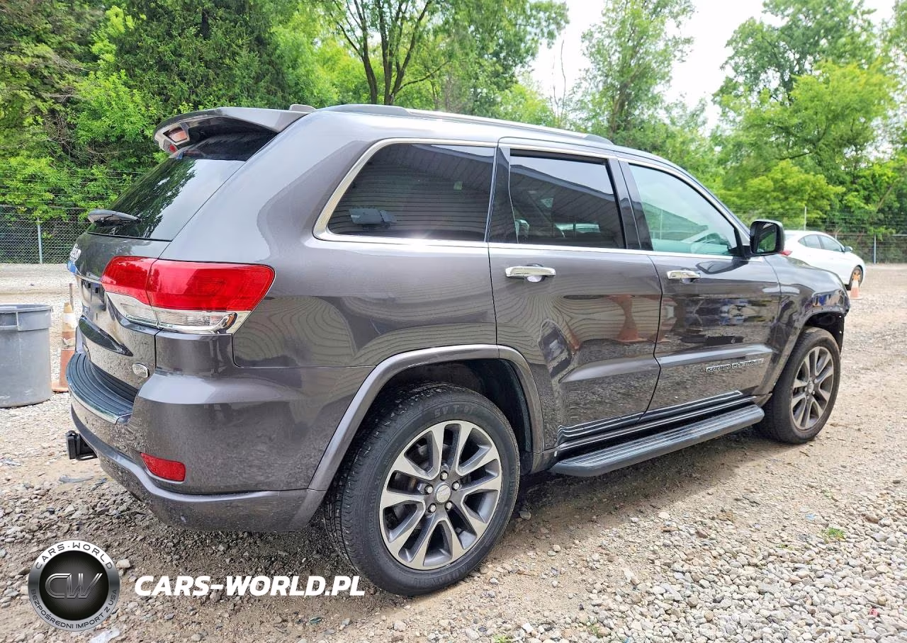 2017 Jeep Grand Cherokee Overland VIN:1C4RJFCG7HC836270 - 3