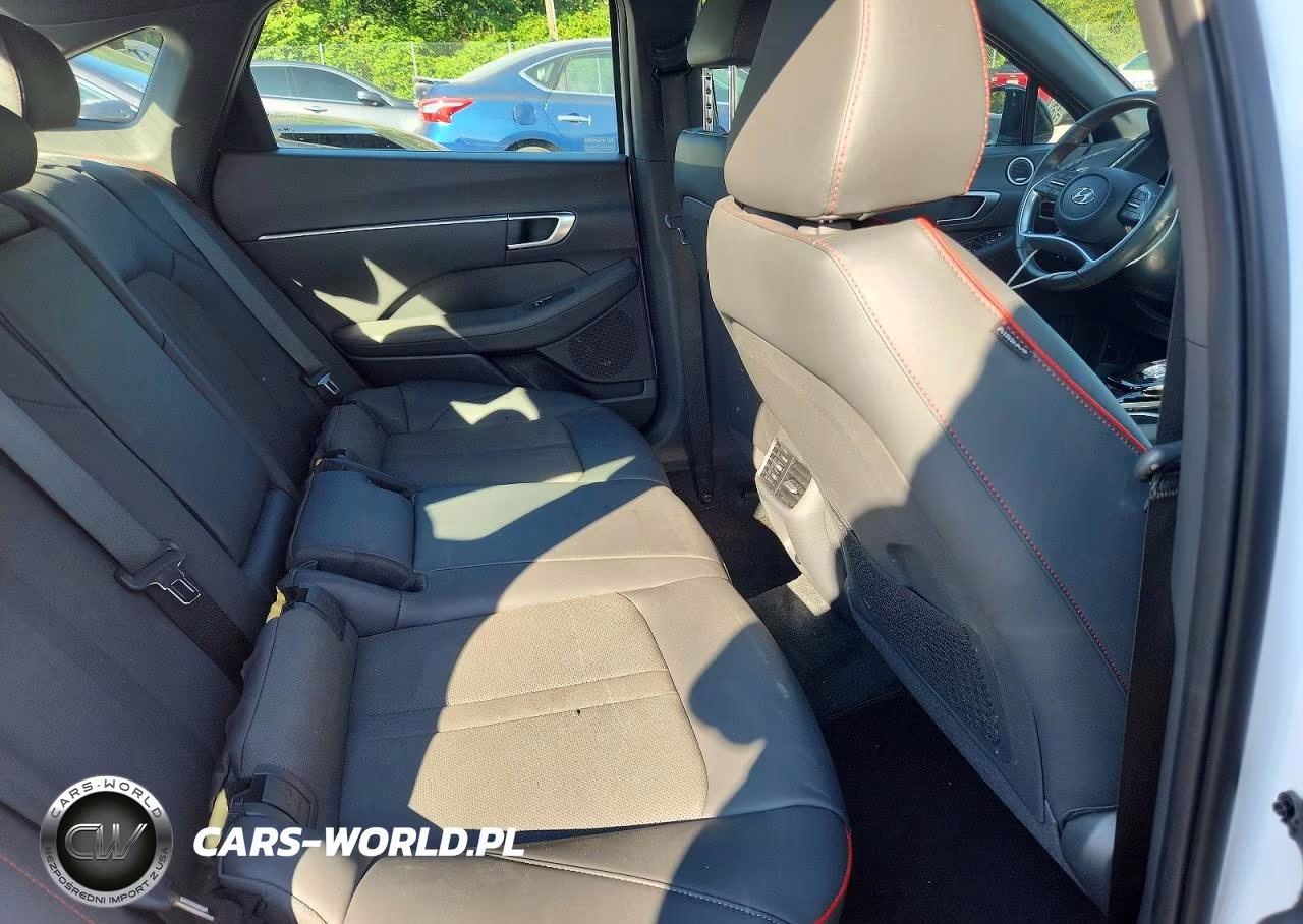 2023 Hyundai Sonata Sel Plus VIN:KMHL44J22PA312149 - 10