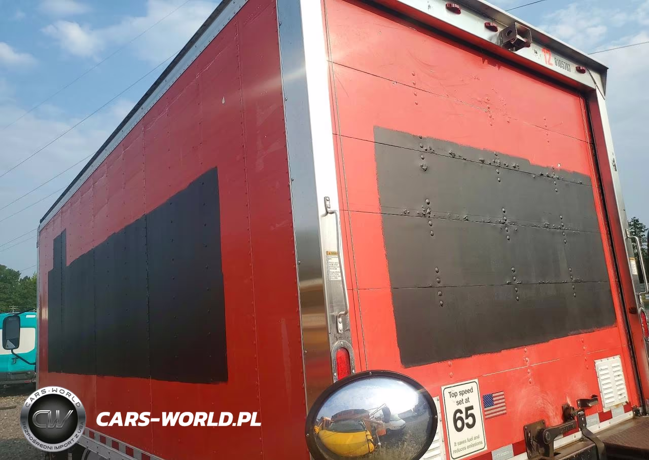 2018 Hino 195 Box Truck VIN:JHHSDM2H1JK006125 - 2