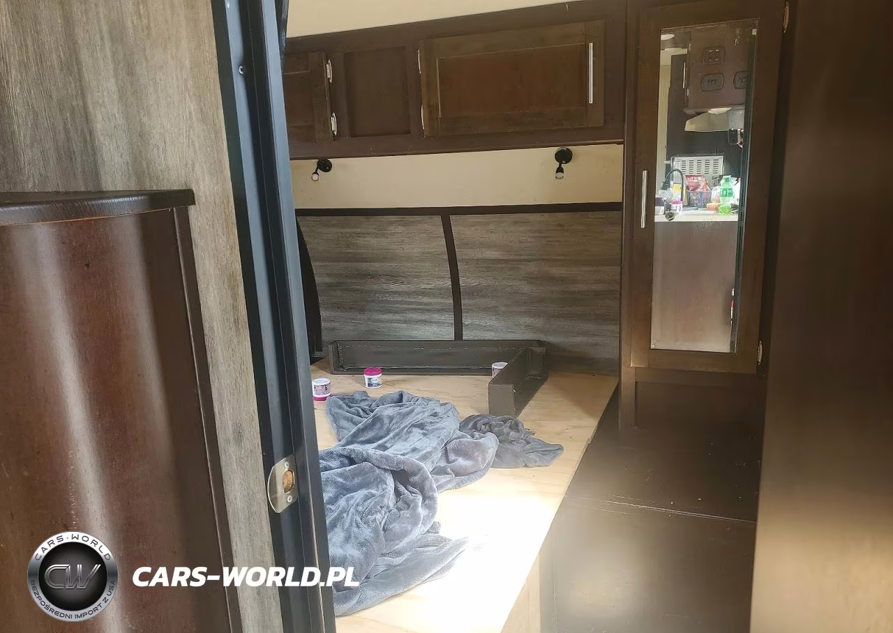 2018 Forest River Patriot Camper VIN:4X4TCKF24JX129242 - 5