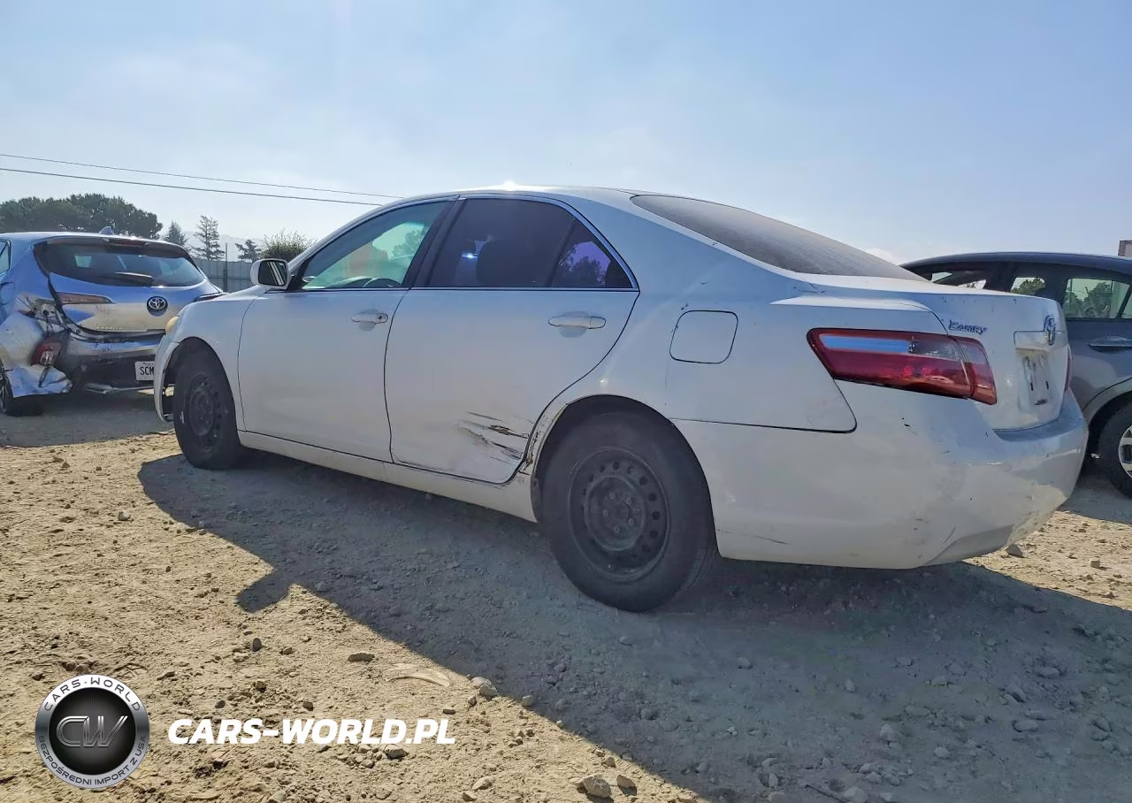 2007 Toyota Camry Le VIN:4T1BE46K07U700304 - 2