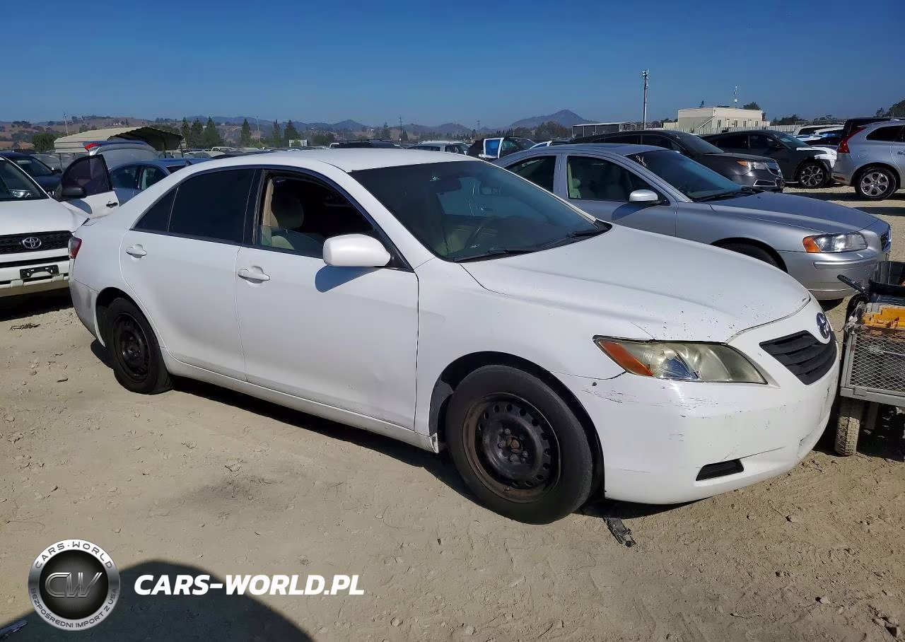 2007 Toyota Camry Le VIN:4T1BE46K07U700304 - 4