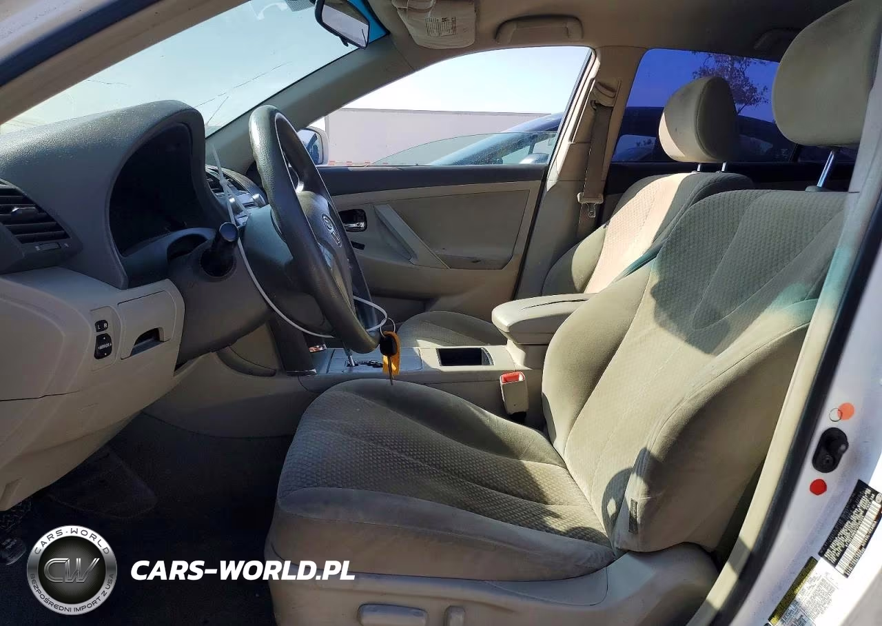 2007 Toyota Camry Le VIN:4T1BE46K07U700304 - 7