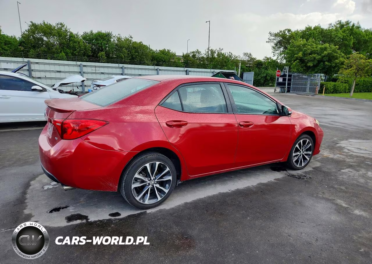 2017 Toyota Corolla Se VIN:2T1BURHE1HC908721 - 3