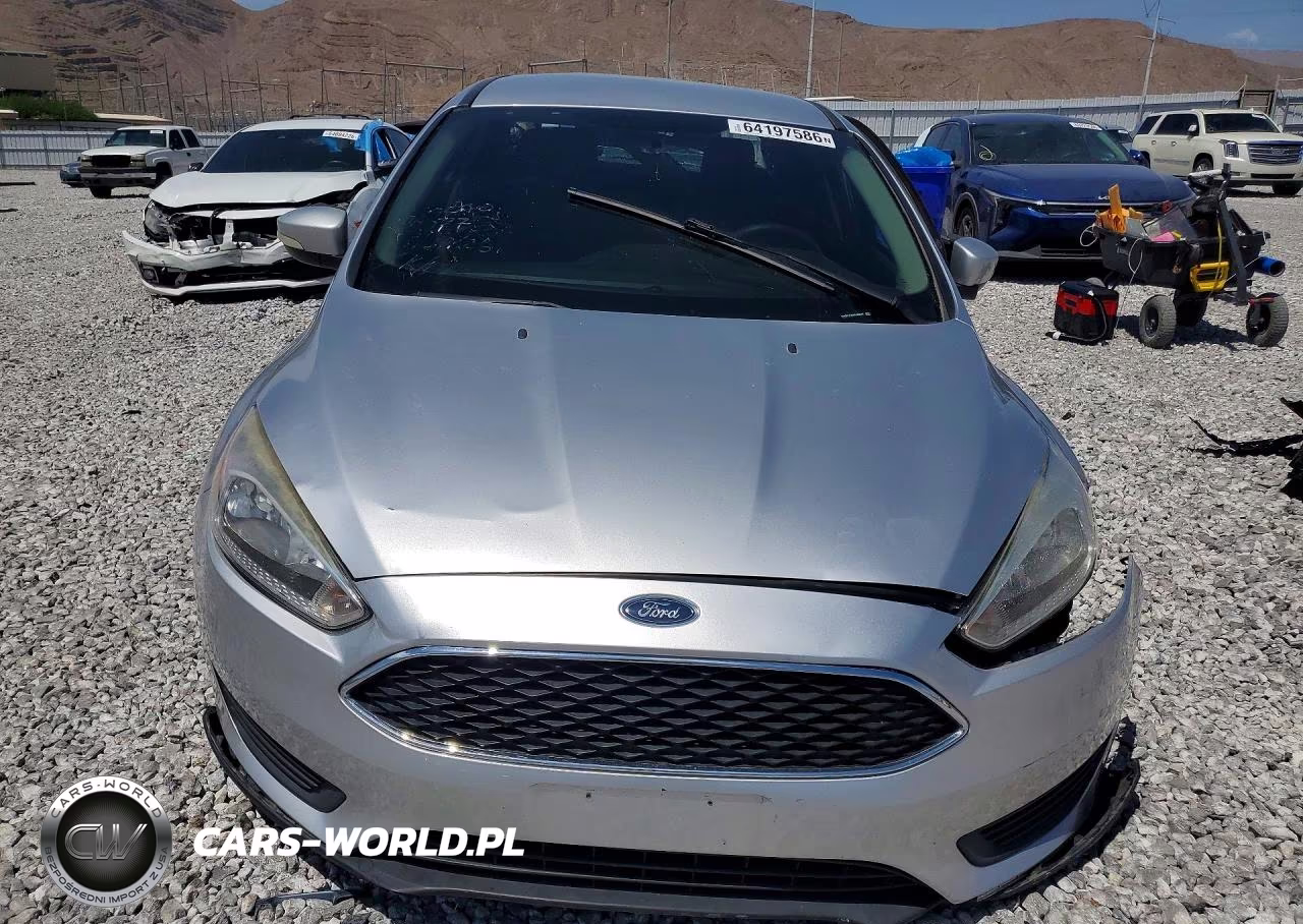2017 Ford Focus VIN:1FADP3F20HL300340 - 5