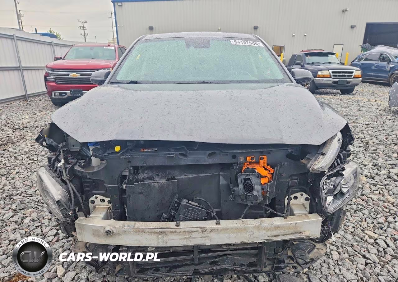 2019 Hyundai Kona Limited VIN:KM8K33AG8KU024793 - 5