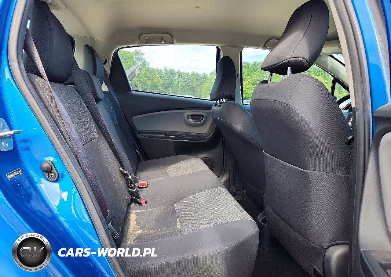 2016 Toyota Yaris 5-Door Le VIN:VNKKTUD38GA057649 - 10