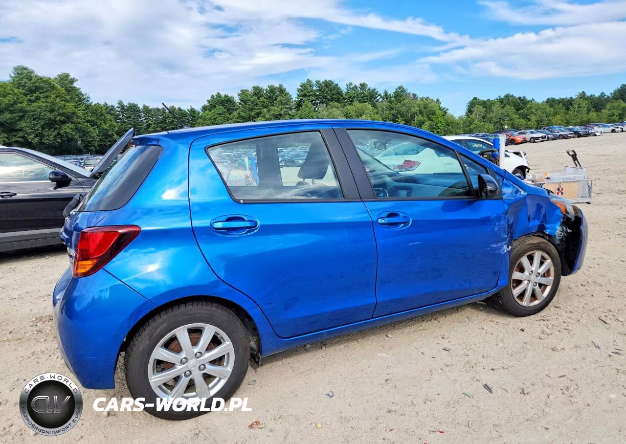 2016 Toyota Yaris 5-Door Le VIN:VNKKTUD38GA057649 - 3