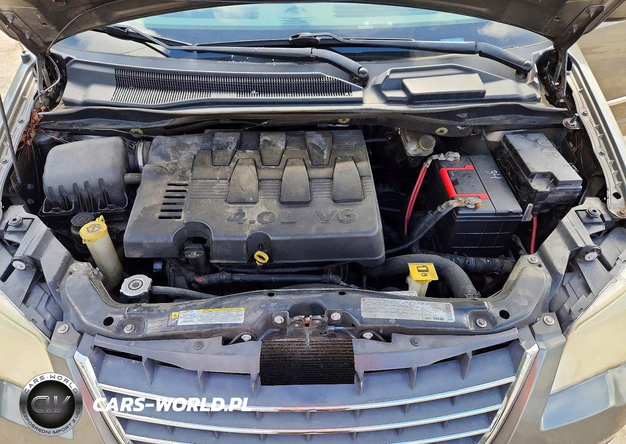 2010 Chrysler Town & Country Touring Plus VIN:2A4RR8DX9AR387443 - 12
